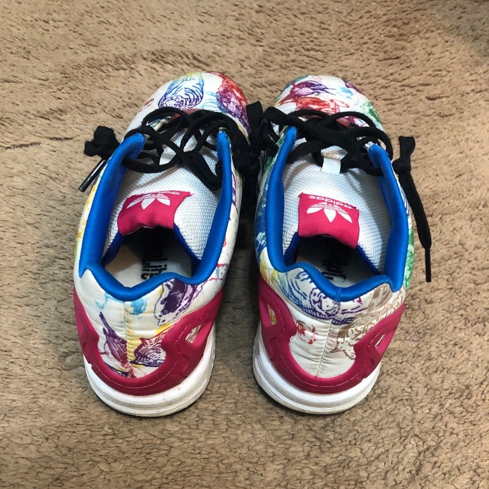 Shoes - Picture 2 of 5